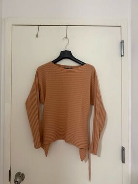 Vince Camuto Ribbed Scoop Neck Sweater in Camel